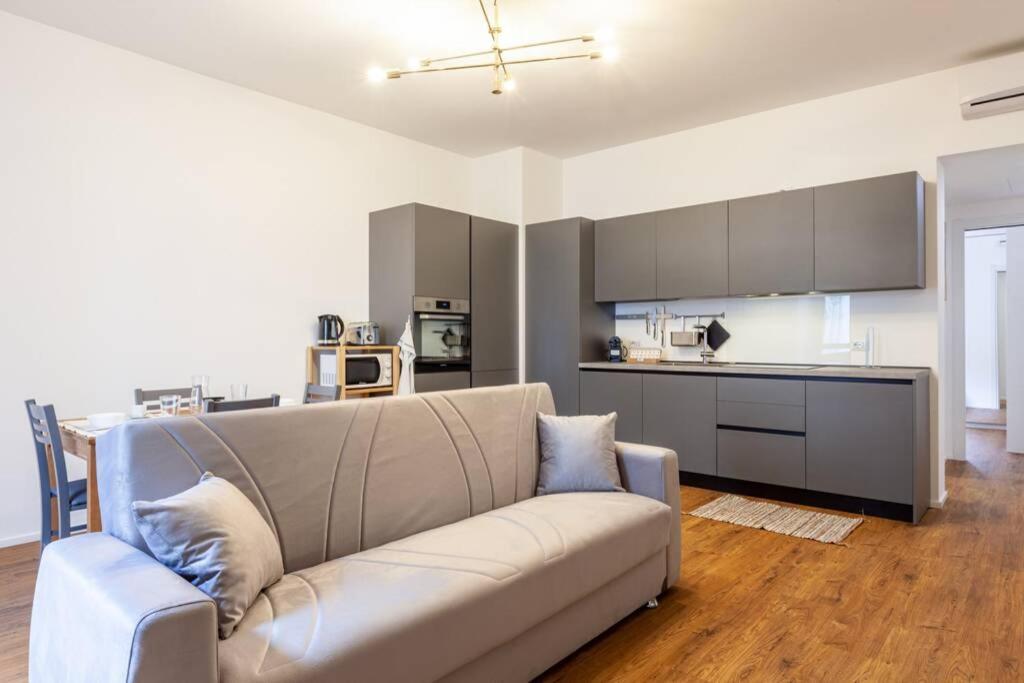 Lazzi - A.C. - Wi-Fi - Flexyrent Apartment Мілан Екстер'єр фото